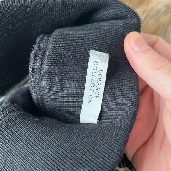 Versace Black and Yellow Shorts with Bold Floral Design - Picture 7 of 9